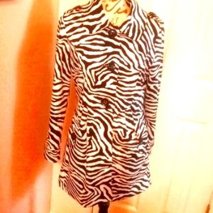 LISA INTERNATIONAL LIGHT WT. JACKET